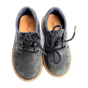 Zara LEATHER OXFORDS WITH LUG SOLES Size 6